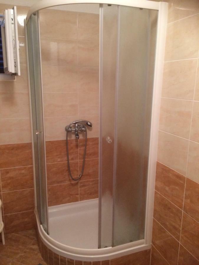 House Kalepin Apartment Бибине Екстериор снимка